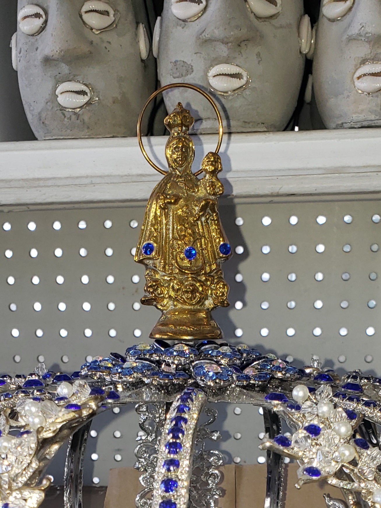 Corona de Yemaya (fina) / Crown of Yemaya (fancy)